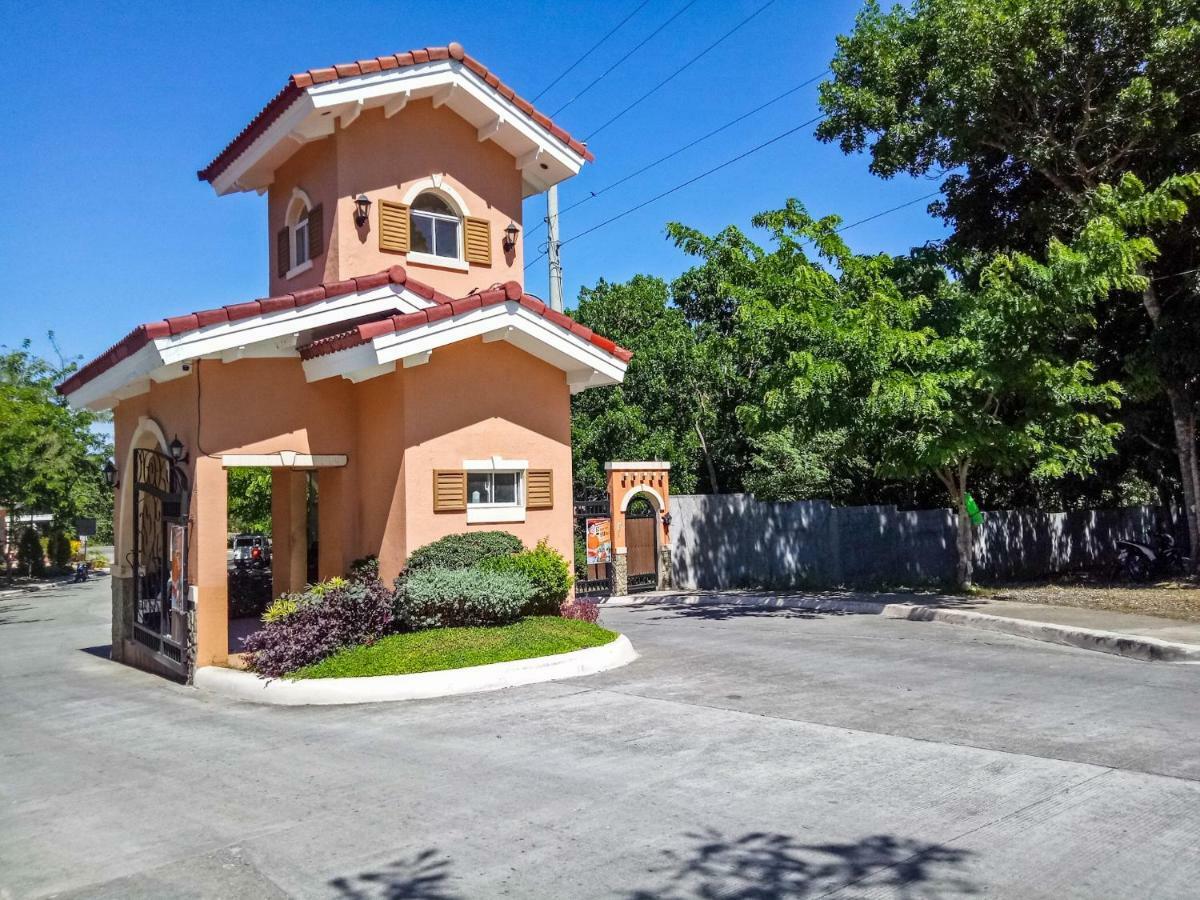 Hillview Apt W/ Pool Access - Free Wifi تاغبيلاران سيتي المظهر الخارجي الصورة
